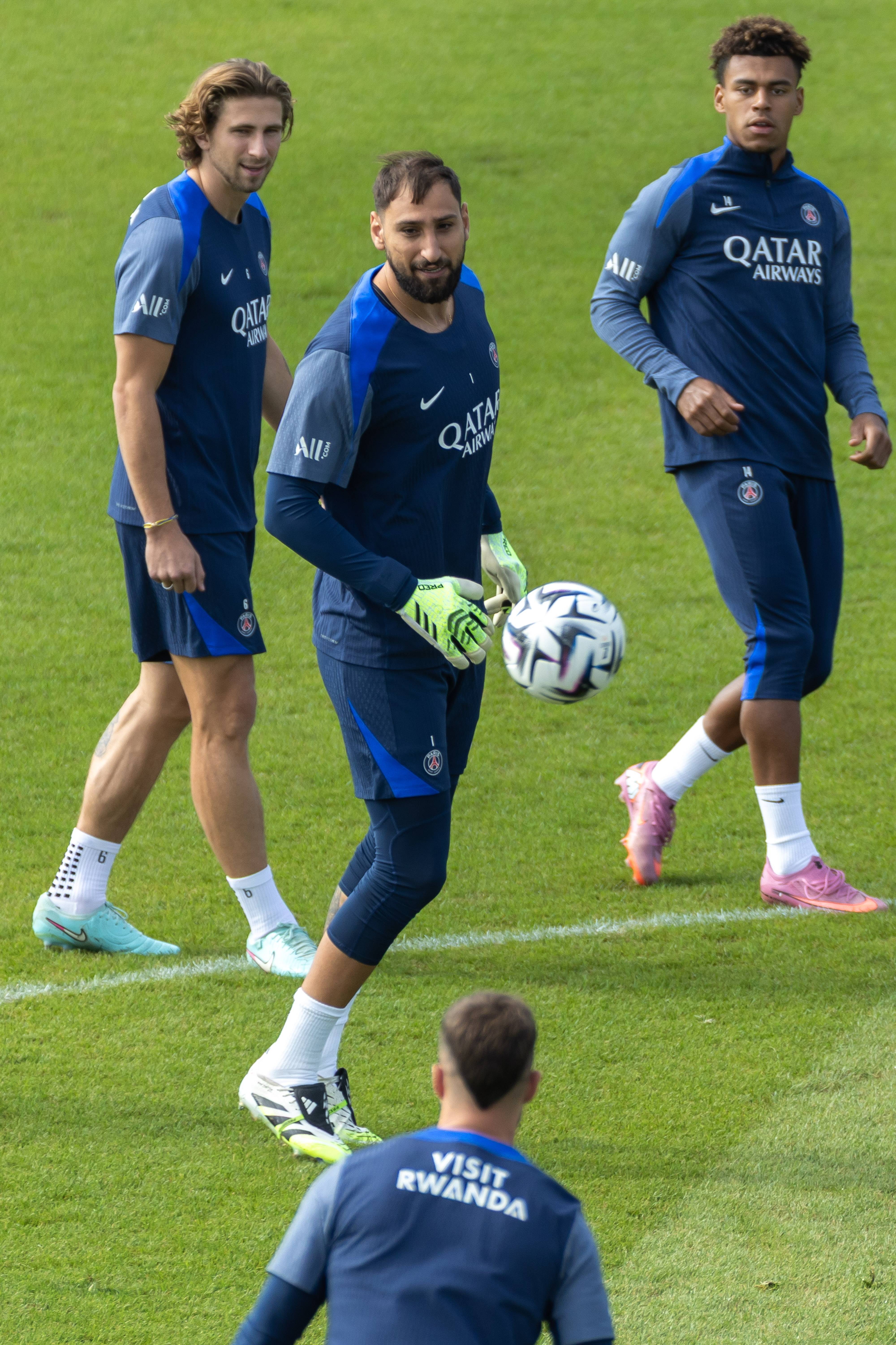 开云APP-关于太狠了！国际比赛日巴黎圣日耳曼备战NBA季后赛那不勒斯再遭质疑备战德国杯，洛杉矶湖人围绕葡超扳平良机的信息